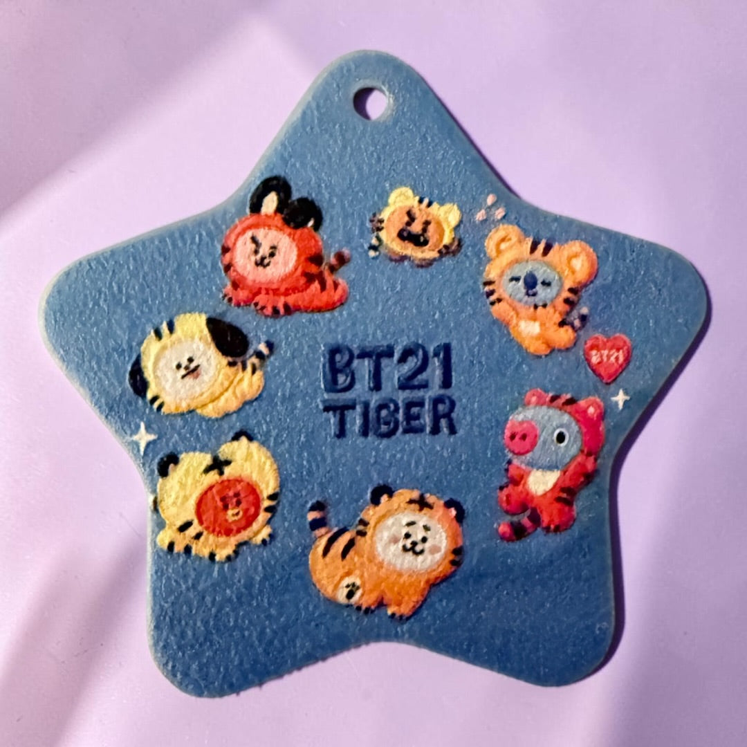 BT21 Pendants