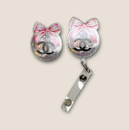 DesignerBadge Reel & Pop Sockets