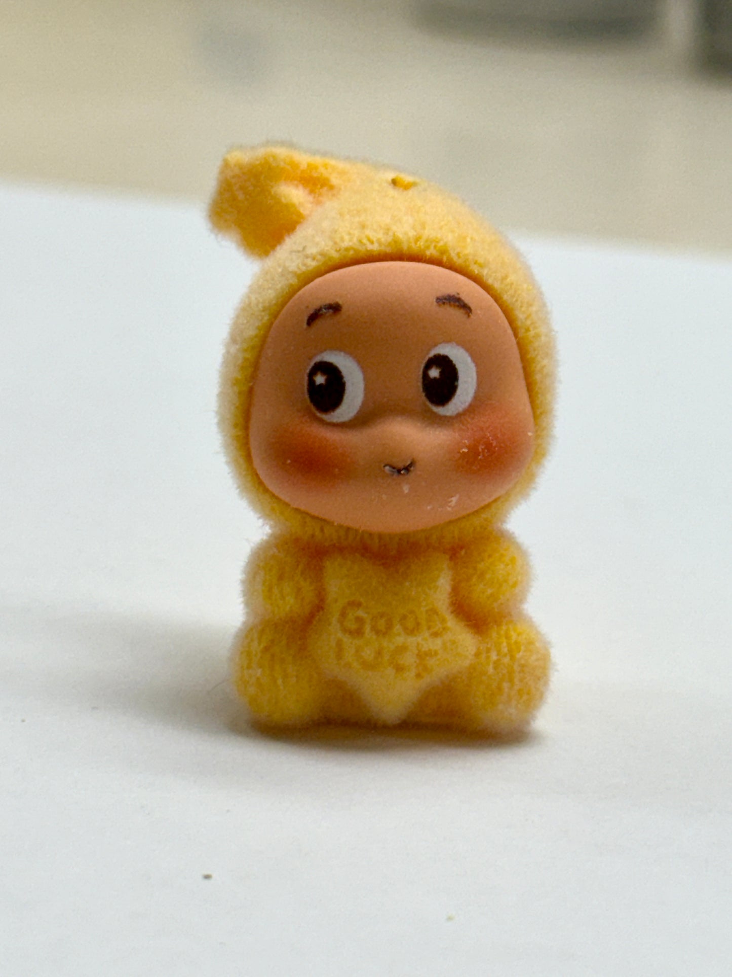 Fuzzy Twinkle Bead