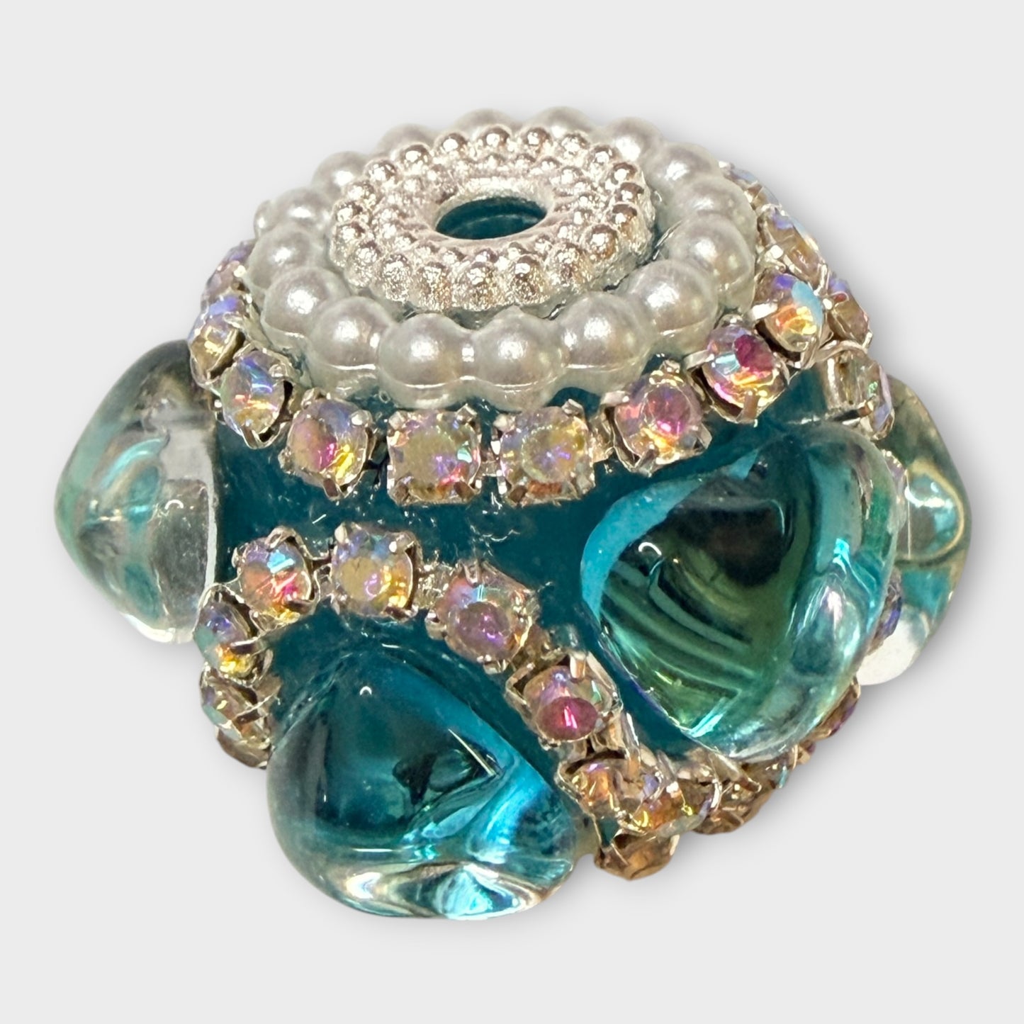 Fancy Round Beads - Heart (B)