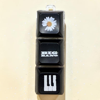 Bigbang Clicker Keychain